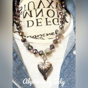 Silver heart statement labradorite beaded necklace